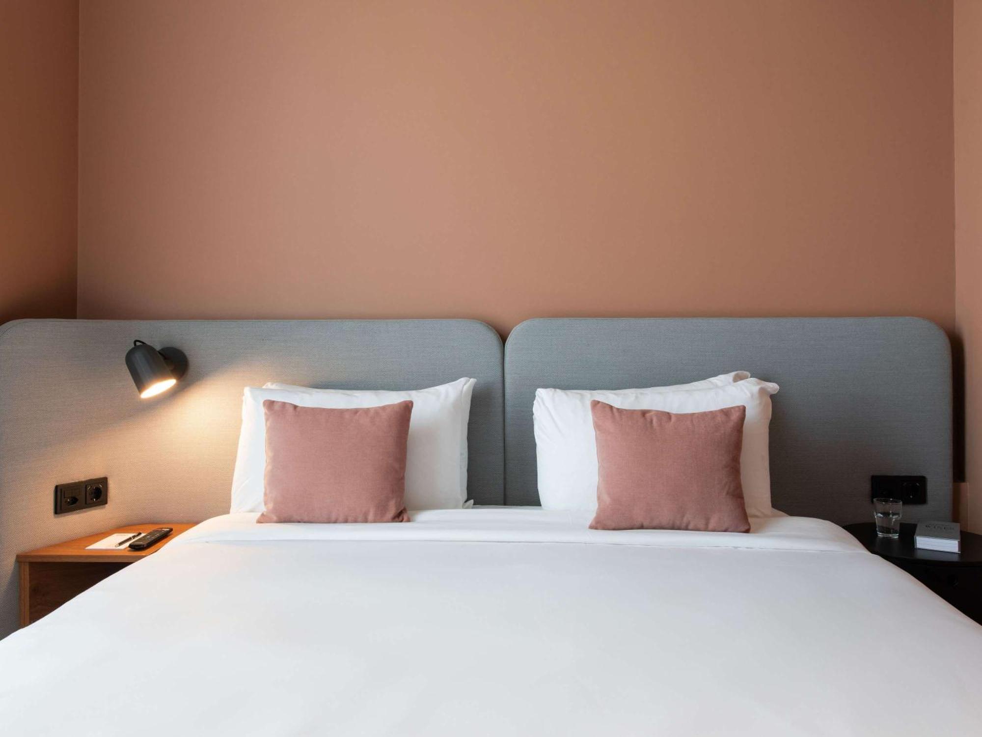 Adagio Center होटल के अलावा 4*